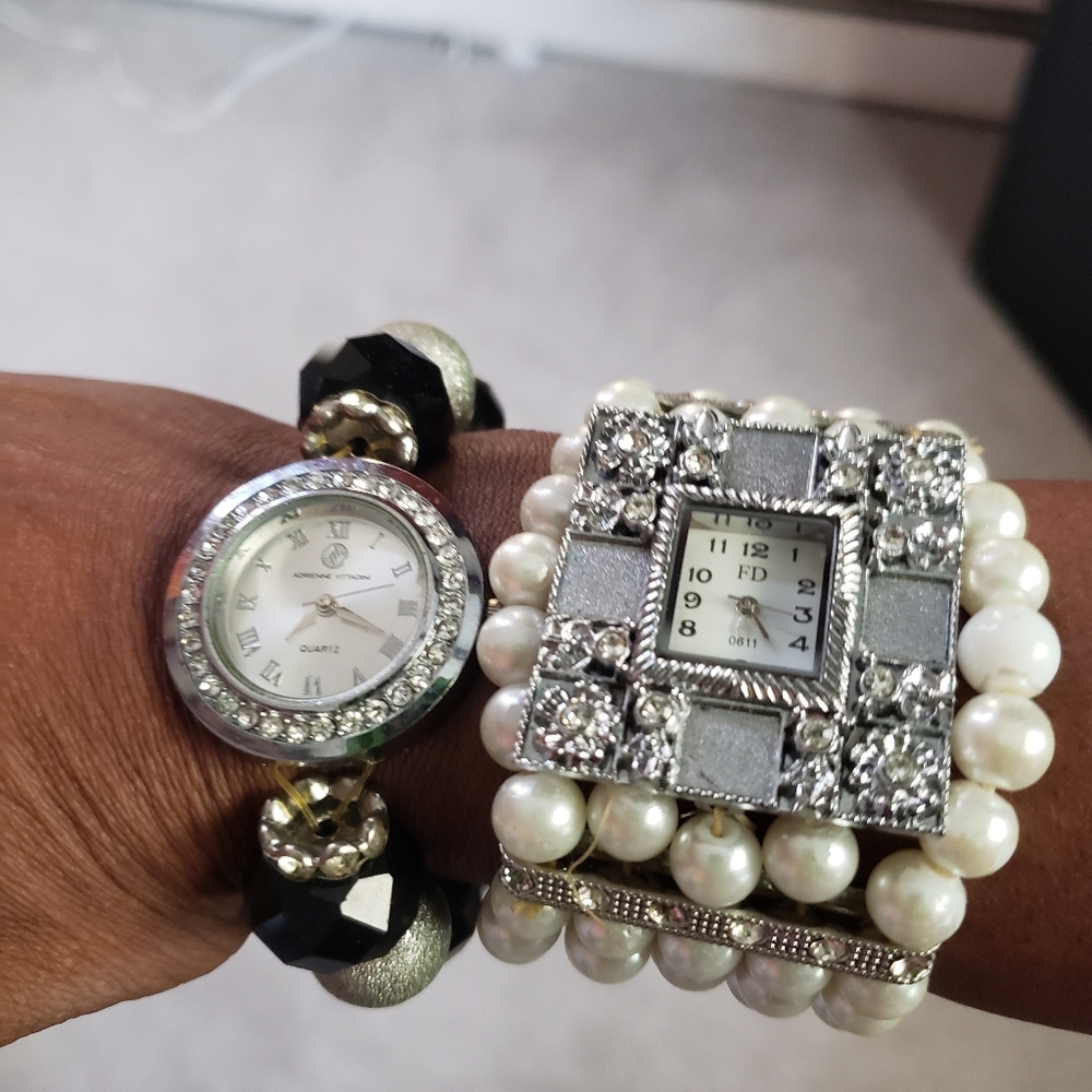 Bundle Pair Vintage Costume Jewelry Bracelet Watches